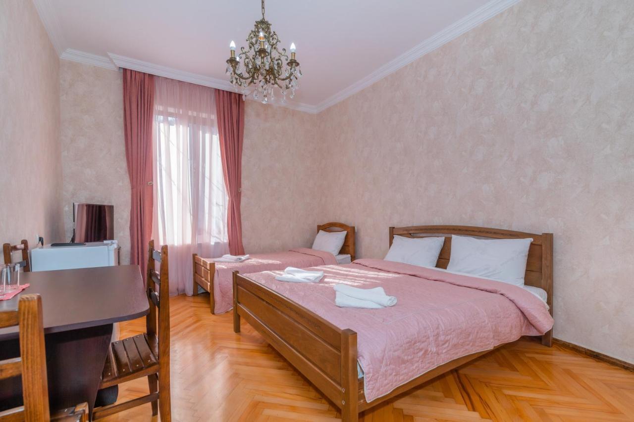 Gogichas Tower Ξενοδοχείο Borjomi Εξωτερικό φωτογραφία